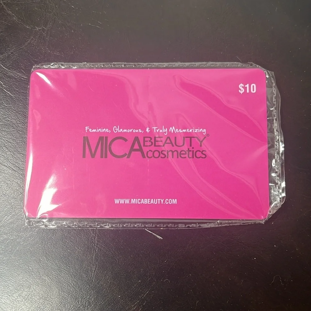 MICA Cosmetic Bag with Extras